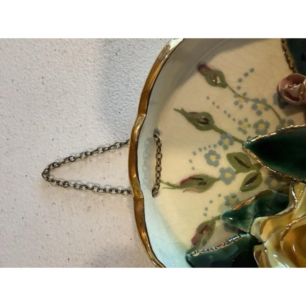 VTG Pair Of Capodimonte-Style Italian Wall Plaque 3-D Painted Roses From Chain